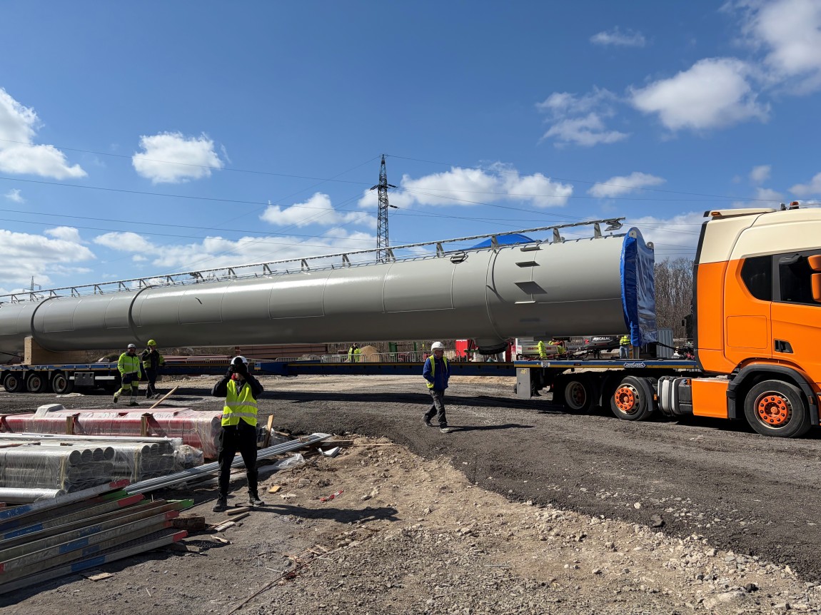 Sklolaminátové „brčko“ doplní rybu z Komořan